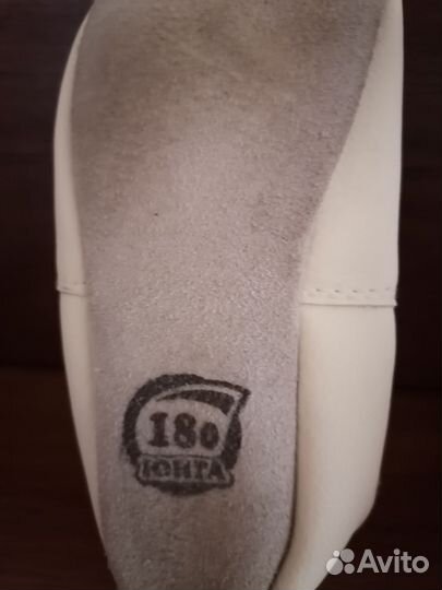 Чешки 18 белые