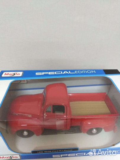 Maisto 1:24 Ford F-1 Pickup