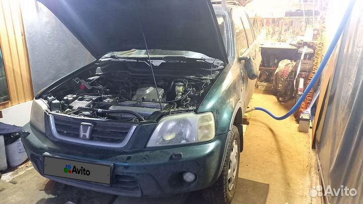 Honda CR-V 2.0 МТ, 1999, битый, 350 000 км