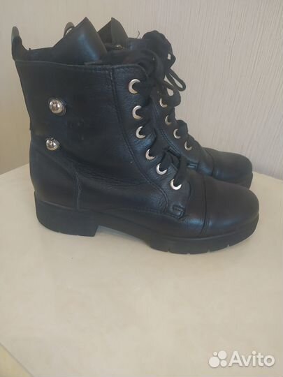 Ботинки демисезонные для девочки 34