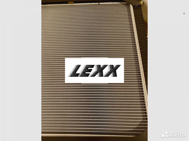 Радиатор грузовик Mercedes Benz actros 9405000703