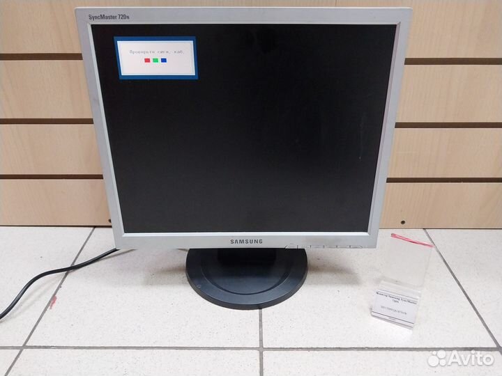 Монитор Samsung SyncMaster 720N