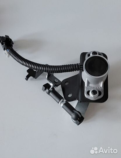 Датчик положения кузова QX80 QX56 Z62