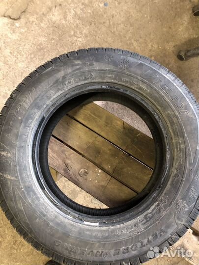 Продам покрышку