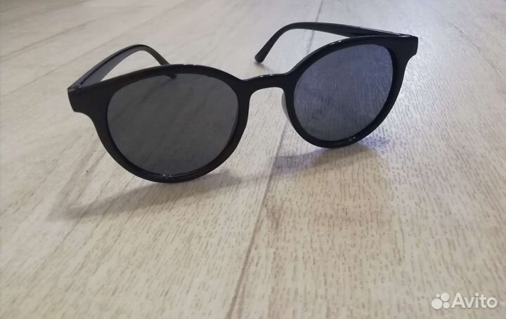 Солнцезащитные очки женские