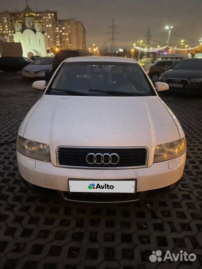 Audi A4 1.8 МТ, 2001, 265 000 км