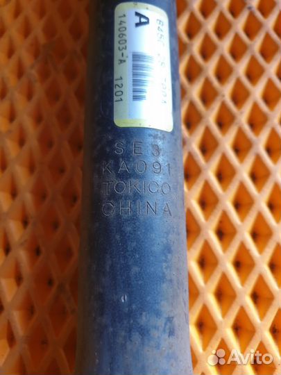 Амортизатор задний Mazda 3 BM