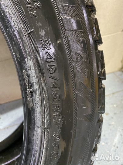 Bridgestone Blizzak Extra PM-30 245/45 R17