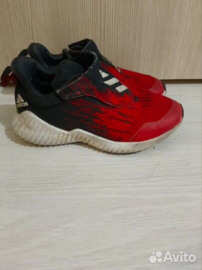 Кроссовки adidas 29 размер