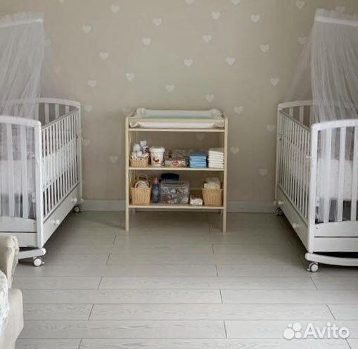 Пеленальный столик