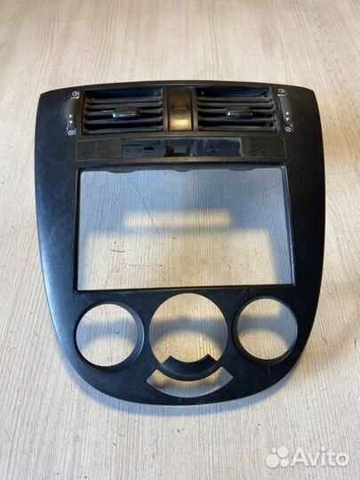 Накладка торпедо Chevrolet Lachetti