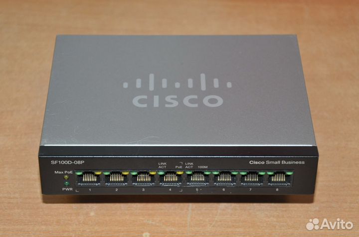 Коммутатор Cisco SF100D-08P