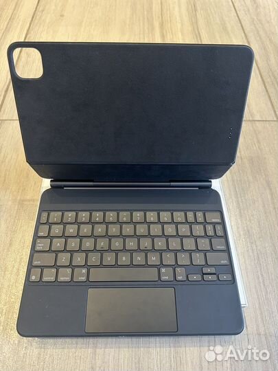 Apple magic keyboard iPad 11