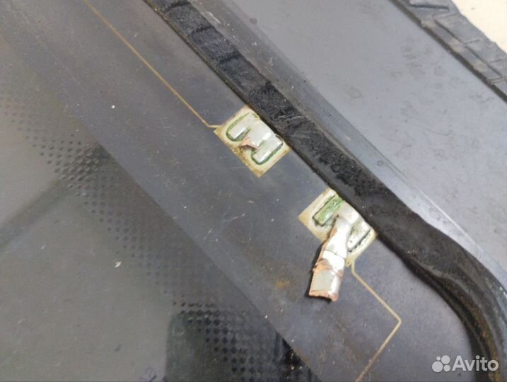 Стекло кузовное глухое левое Opel Zafira B 2005-20