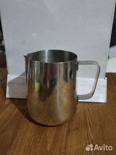 Питчер для молока