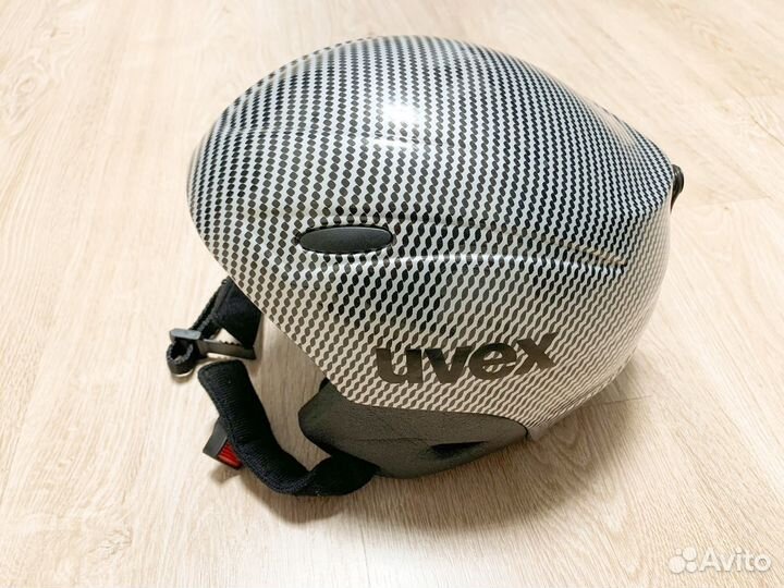 Шлем горнолыжный