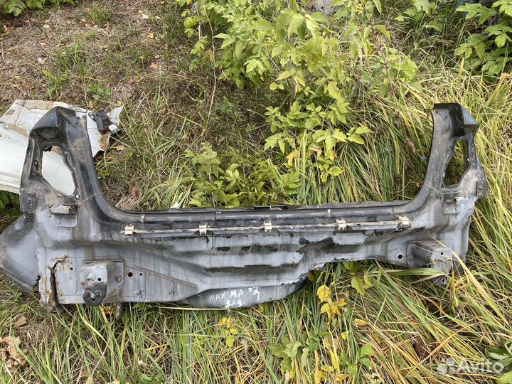 Задняя панель nissan maxima a33