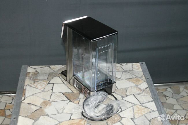 Термопот Weissgauff WWT 3000 DBx (56345)