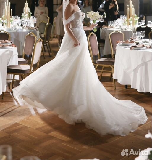 Свадебное платье Alex Veil 40