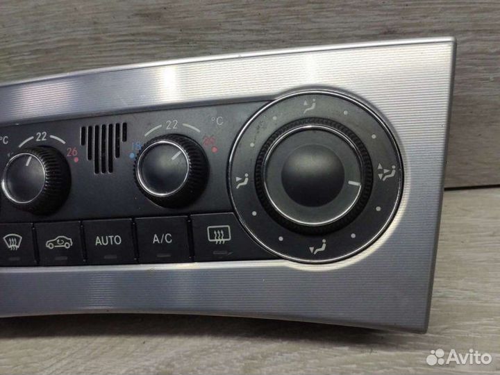 Блок управления климат-контролем Mercedes С W203