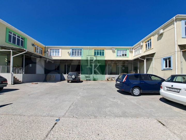 Склад 211,3 м² с рампой на Камышовом шоссе