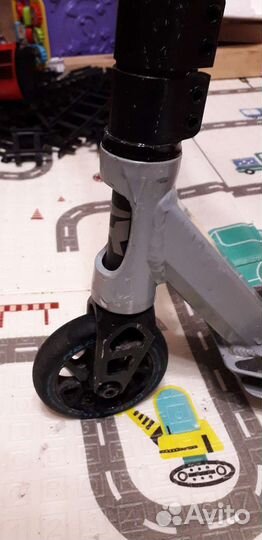 Трюковой самокат