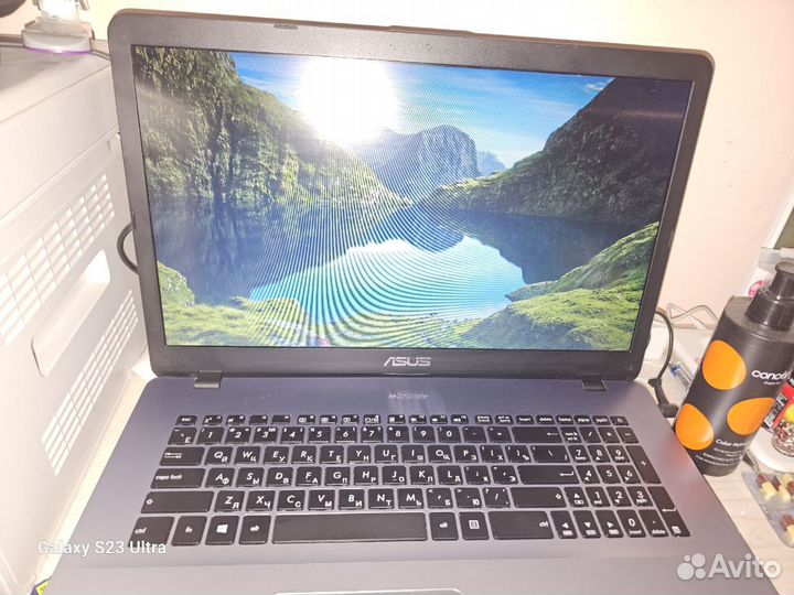 Ноутбук asus vivobook 17