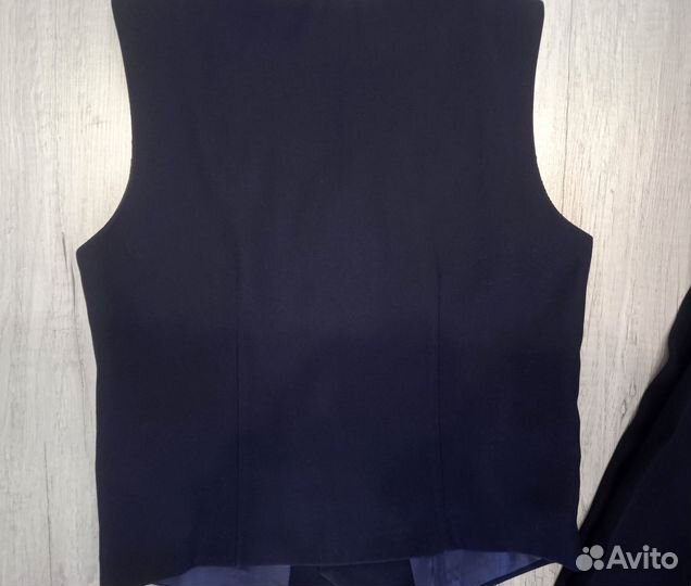 Школьная форма жилет и брюки 134