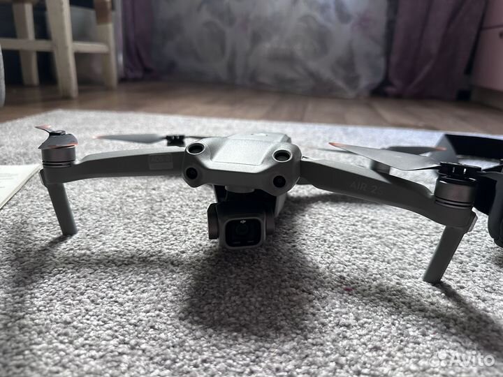 Квадрокоптер DJI AIR 2S Fly More Combo Комплект