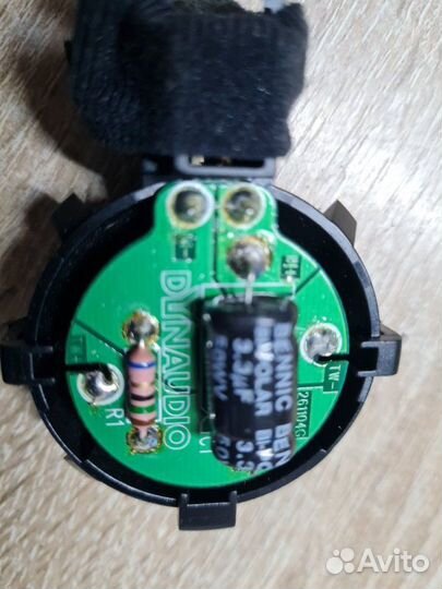 Динамик dynaudio Volvo S80 B8444S 2010