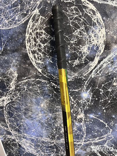 Клюшка хоккейная правый хват