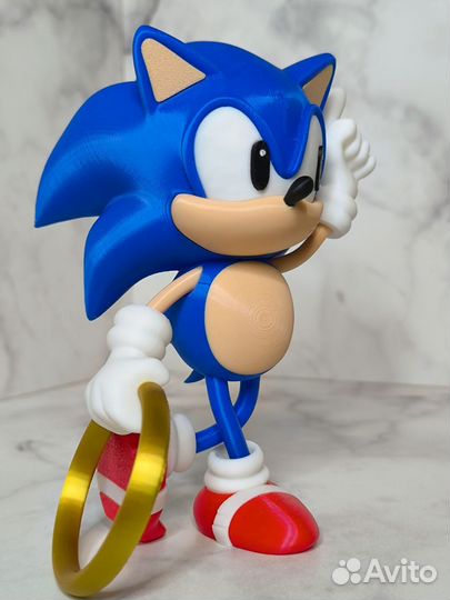 Соник фигурка