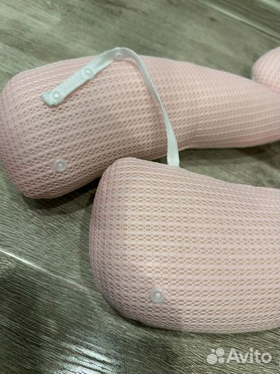 Подушка позиционер для новорожденных