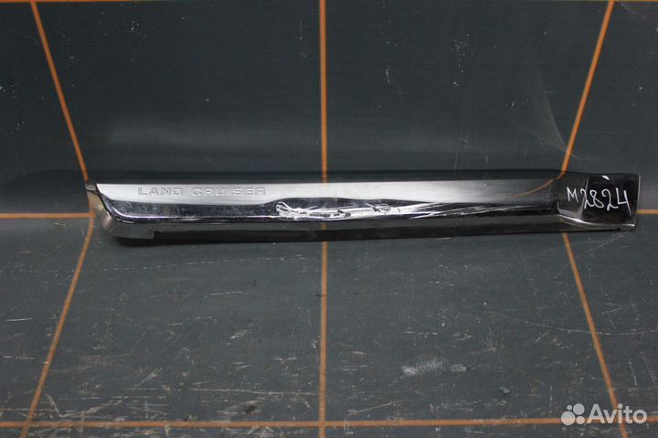Накладки двери - Toyota Land Cruiser 200