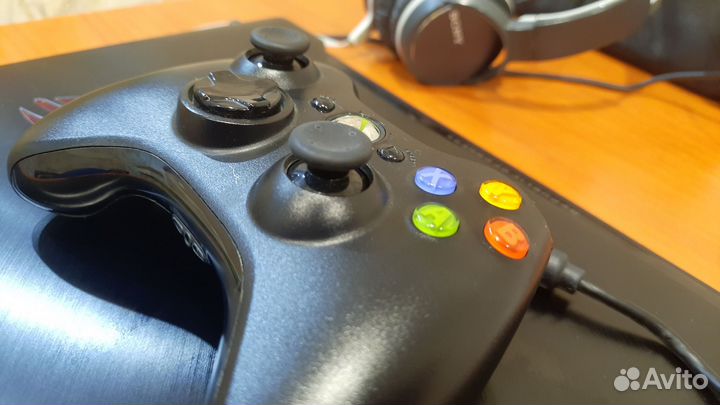 Проводной геймпад Xbox 360 для Пк