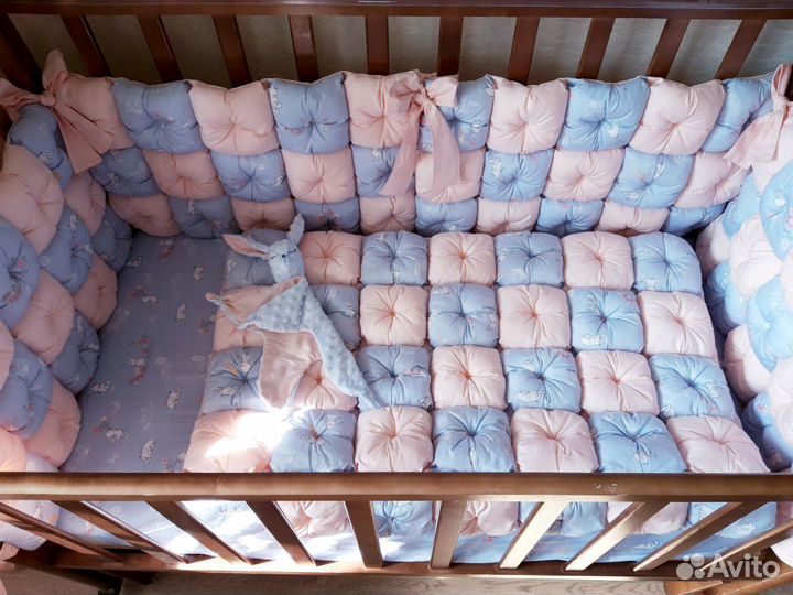 Бортики в кроватку