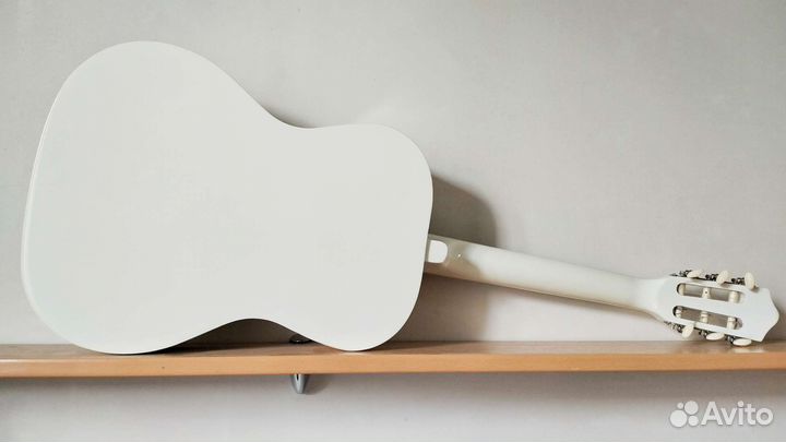 Гитара Belucci