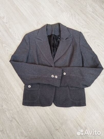 Пиджак женский