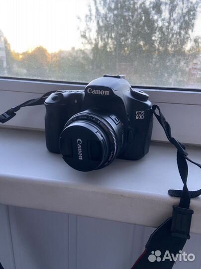 Зеркальный фотоаппарат canon 60d (body)