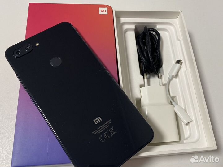 Xiaomi Mi 8 Lite, 4/64 ГБ