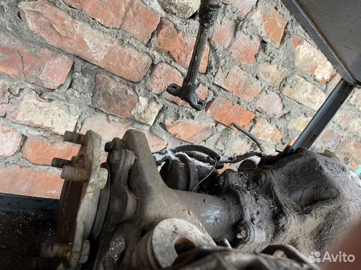 Передний мост Toyota 4Runner-LUX