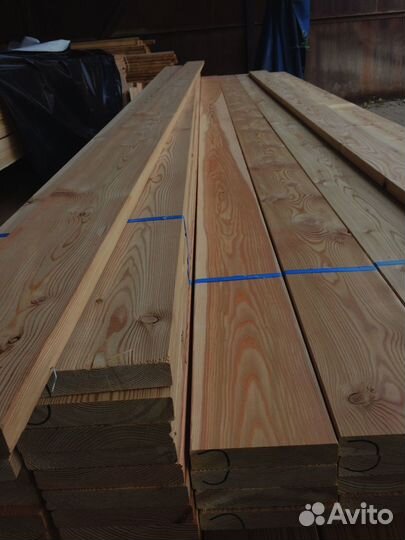 Шлифованные доски лиственницы 50x130 мм, идеальное качество поверхности