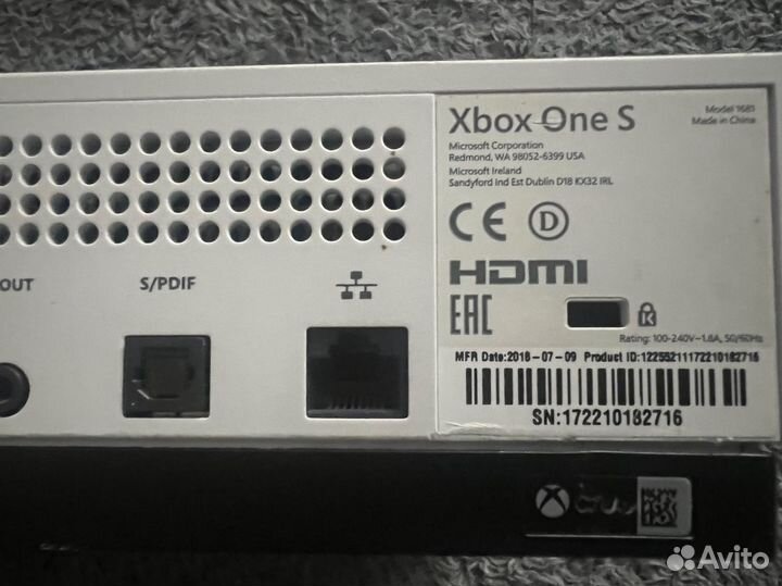 Xbox One S 1tb / 450 игр / Live Gold