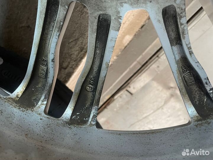 Комплект на дисках continental 255-55-R18