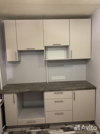 Прямая кухня в хрущёвку ксп:30991