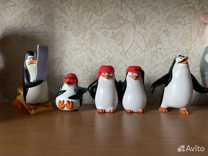 Пингвины из мадагаскара (макдональдс) цена за все