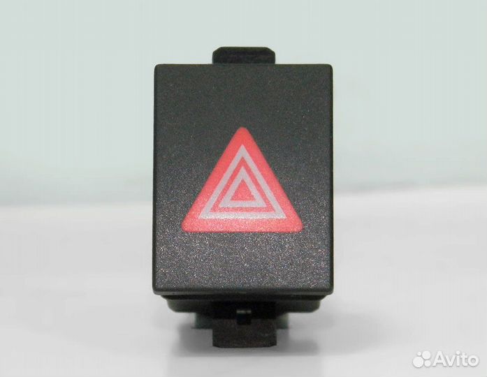 Кнопка аварийной сигнализации VW Polo 2001-2009