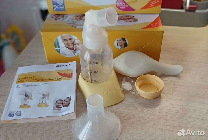 Молокоотсос medela ручной