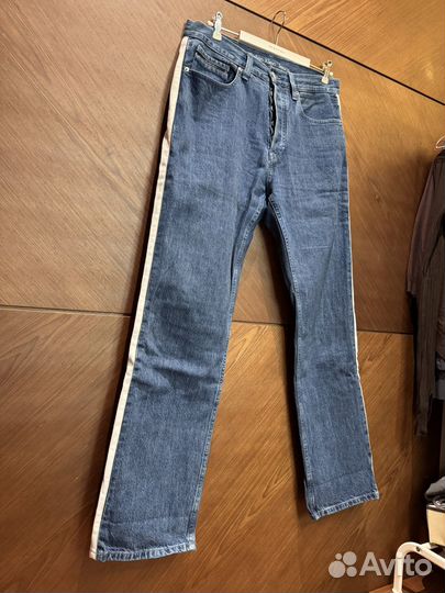 Джинсы Calvin klein 32