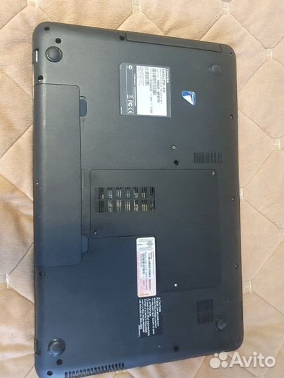 Ноутбук toshiba